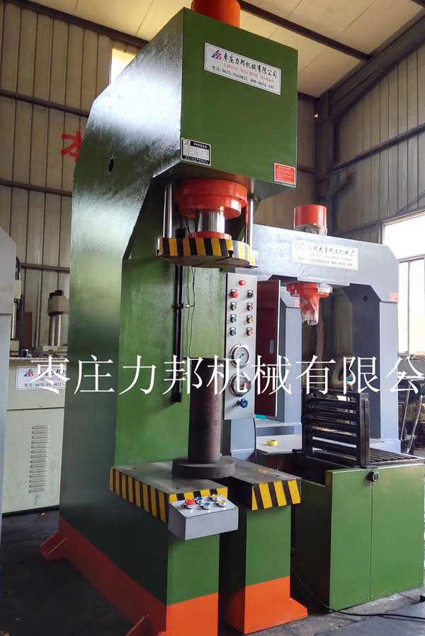 100吨好色先生TV污下载图片