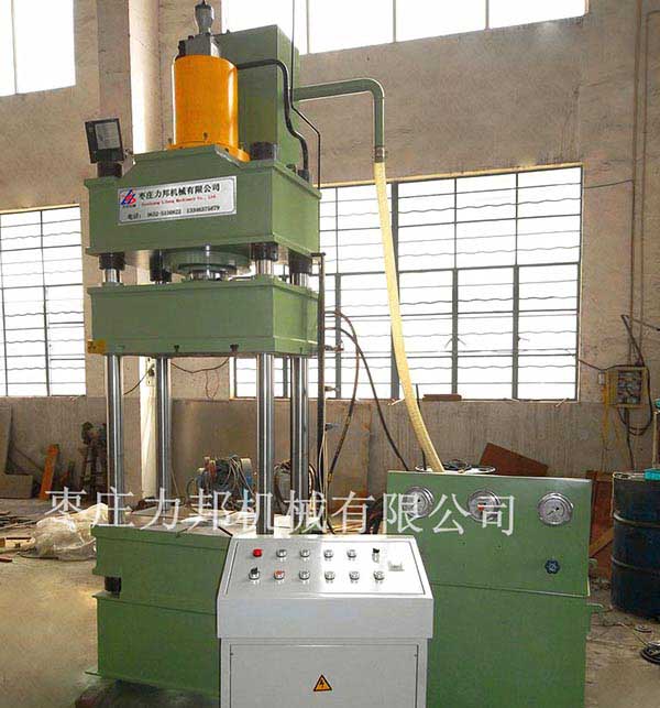 250吨好色先生TV版下载实物图单柱